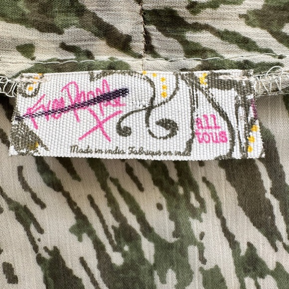 Free People Safari Print Tie Front Kimono Top Women OS Green Abstract Sheer Boho - Picture 5 of 9